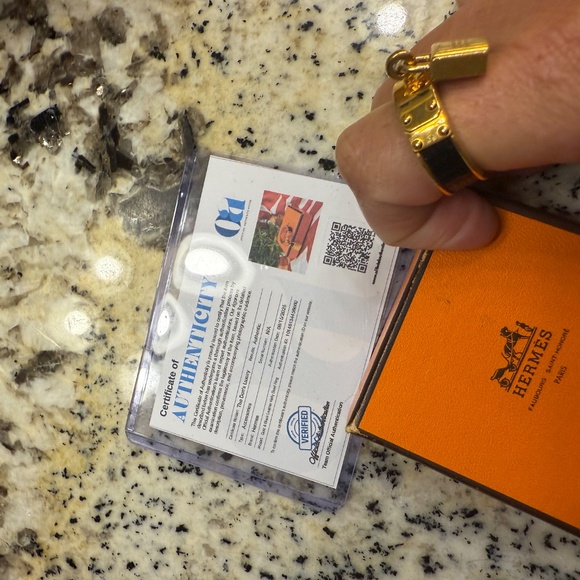 Hermes Bouet Scarf Ring - Picture 10 of 12